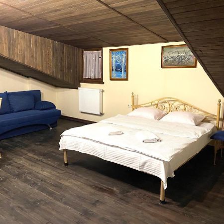 לבוב Квартира В Центрі На Вулиці Лесі Українки 19 מראה חיצוני תמונה