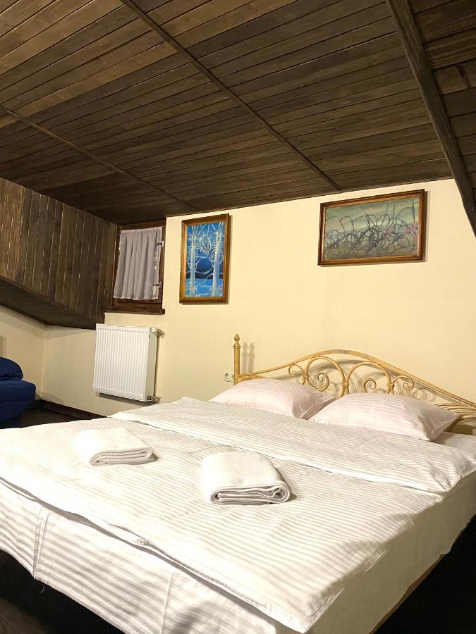 לבוב Квартира В Центрі На Вулиці Лесі Українки 19 מראה חיצוני תמונה